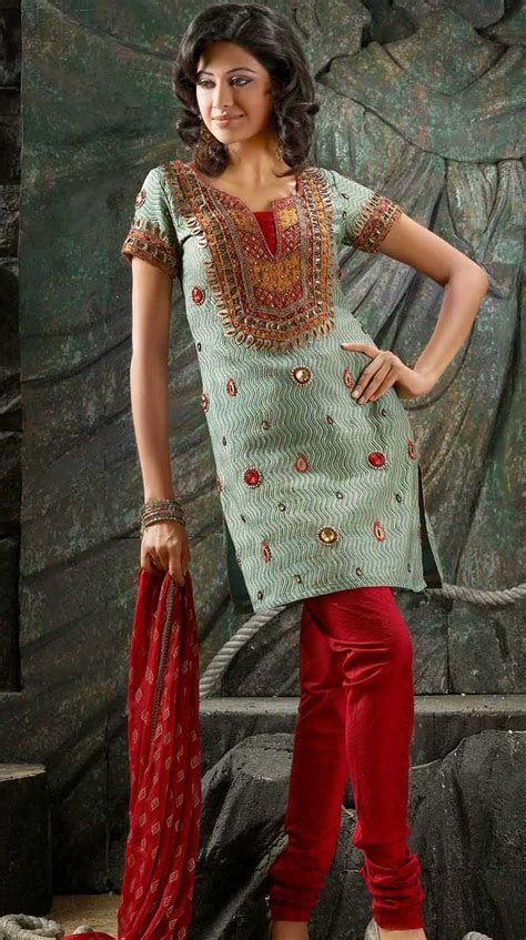 latest new fashion salwar kameez collection designs in pakistan and india looking hot shalwar