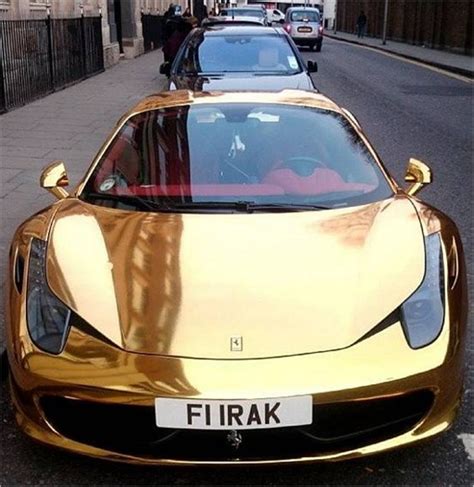 after “gold” range rover here comes “gold” ferrari roaming london streets