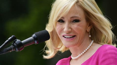 trump s personal pastor paula white to officially join white house nyt