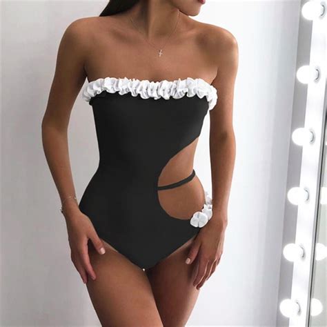 Sexy Ruffled Strapless One Piece Swimsuit Women Swimwear Female 2018