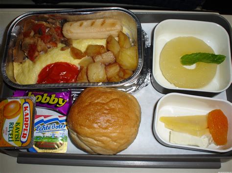 bordverpflegung corendon airlines essen fruehstueck