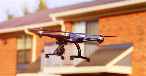 woningcorporaties testen drones voor inspectie huurhuizen