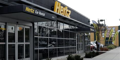 hertz spikes   revealing plan  sell    billion  stock   ultimately