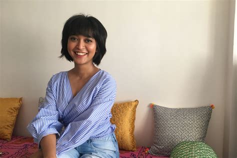 sayani gupta hot and spicy navel images and wallpapers