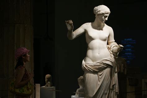 aphrodite  greek goddess  love  beauty
