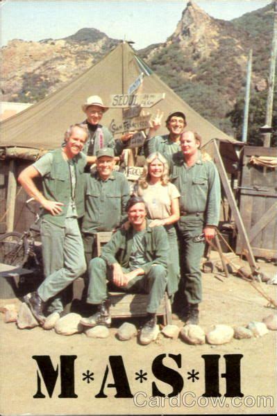 mash  cast shot  tv shows great tv shows classic television