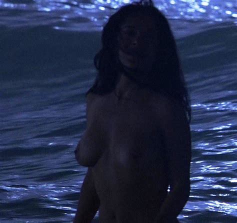 salma hayek nude breasts