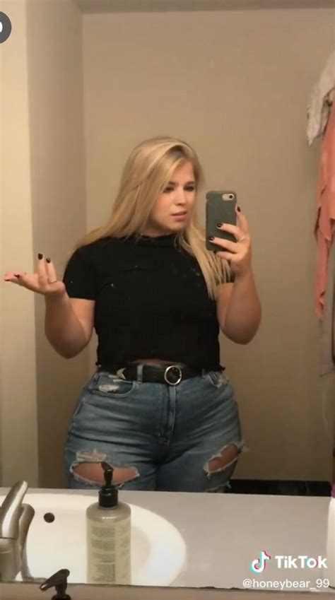 Fat Girl Mirror Selfie
