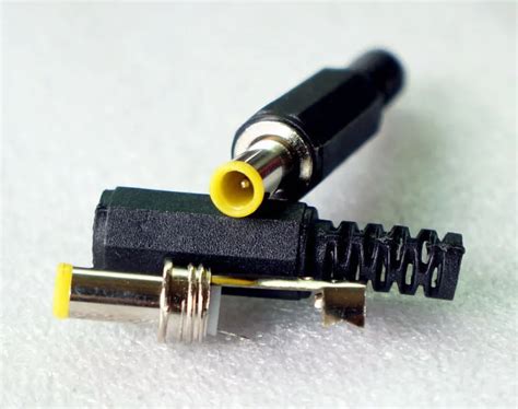 pcs dc power cable male plug barrel connector mmxmm xmm  cctv charger  connectors