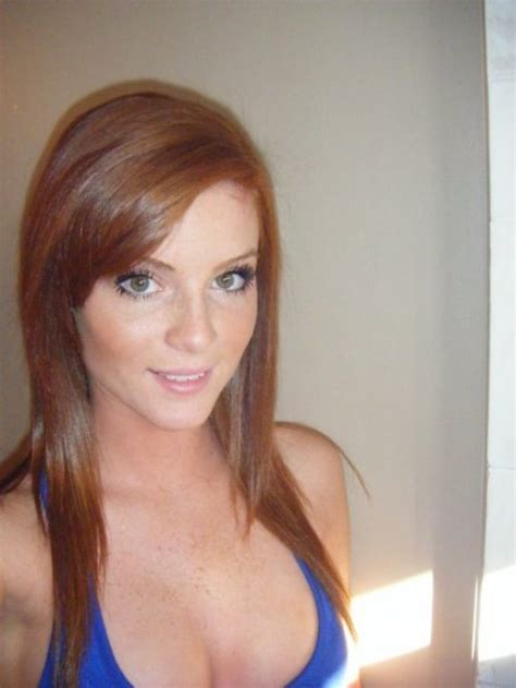 chick hot redhead pics and galleries