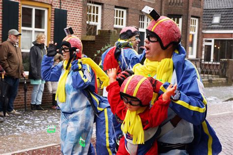 carnaval dongen  henk klein hazebroek flickr