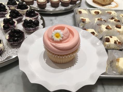 From Nyc To Bgc Magnolia Bakery Brings Its Famous