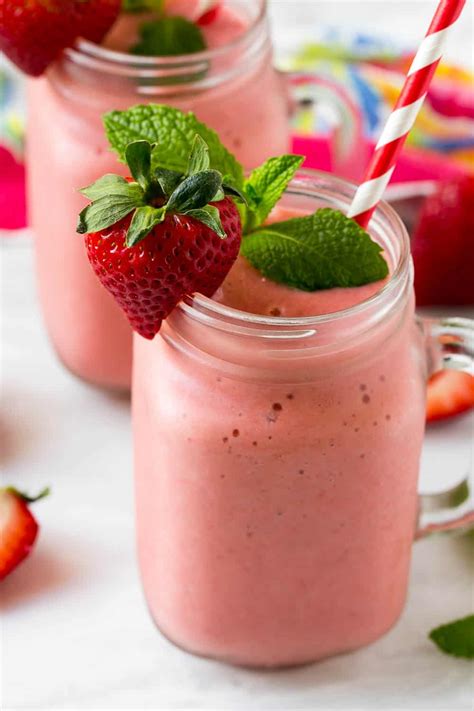 strawberry  cream smoothie recipe healthy fitness meals