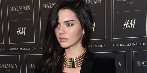 Kendall Jenner Posts Topless Jeans Photo On Instagram