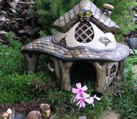 toad houses    attract toads   toad house ebay