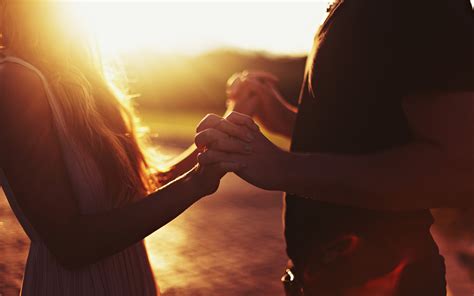 Holding Hands Couple Long Hair Wallpapers Hd Desktop And Mobile