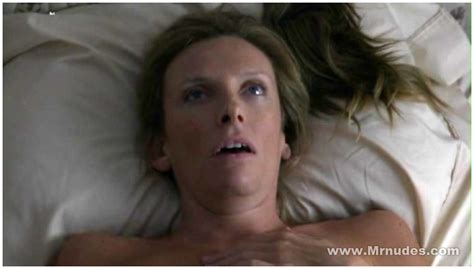 naked toni collette in united states of tara