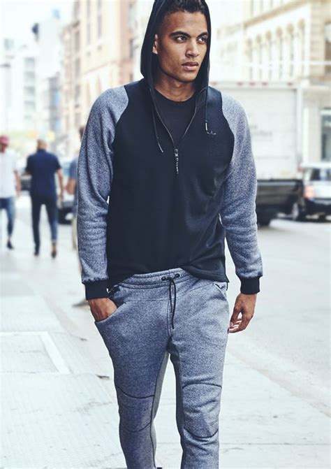 How To Wear A Hoodie 5 Badass Looks For Comfort And Style