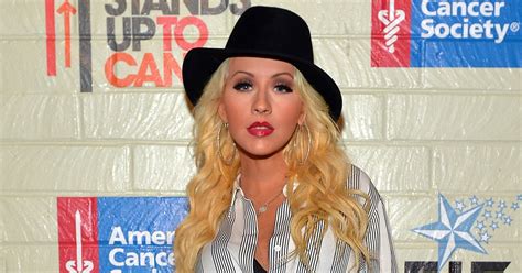 Christina Aguilera Is Pregnant Popsugar Celebrity