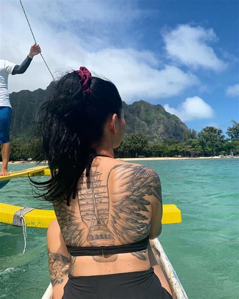 Bella Poarch On Instagram “wet💦” Feminine Tattoo Sleeves Feminine