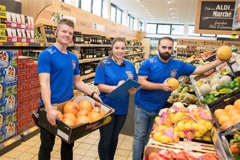 wohlen diese lehrlinge fuehren selbststaendig eine aldi filiale eine ganze woche lang