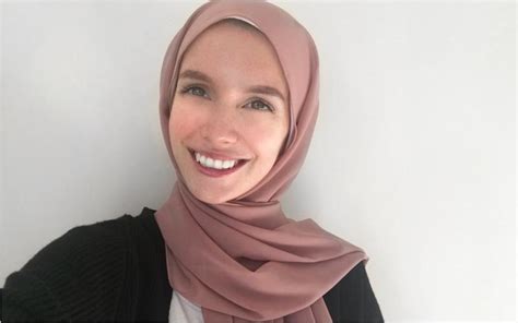 the best hijab styles for your face shape find a flattering hijab sty oveila