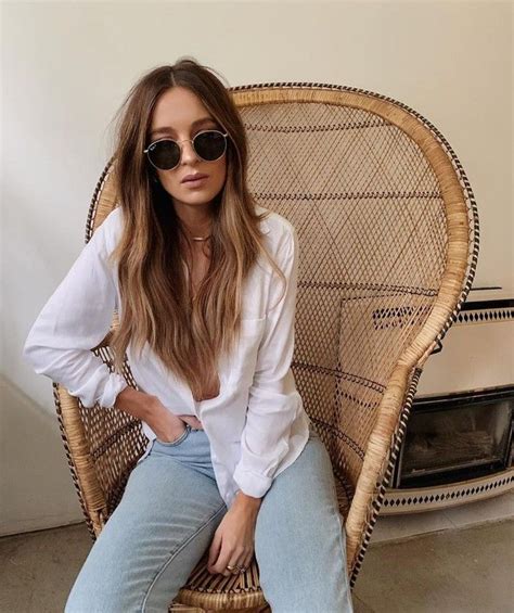 white top jeans all day everyday👌a fresh delivery from belladahl