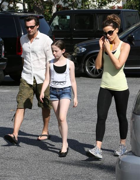 kate beckinsale photos photos kate beckinsale and familly shopping at fred segal zimbio