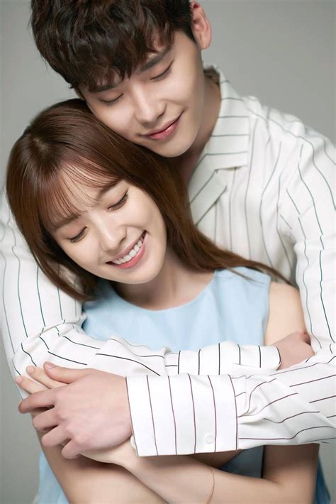 Pin By Grey On W Two Worlds Lee Jong Suk Kdrama Couples Lee Jong
