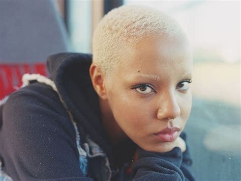 1000 images about buzz cut women on pinterest shaved heads girls and amber rose