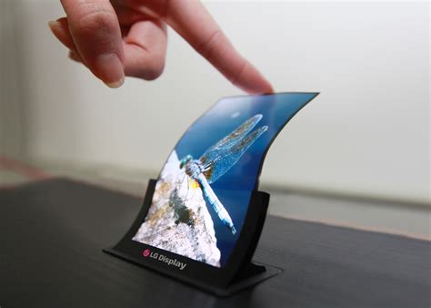 lgs display division  start volume production  foldable displays   iphones