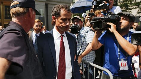 Anthony Weiner Pleads Guilty To Sexting Huma Abedin Files