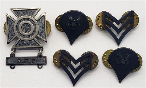 Sold Price 5 Vintage Military Lapel Pins June 4 0120 12 00 Pm Edt