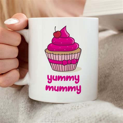 personalise this yummy mummy mug the t experience
