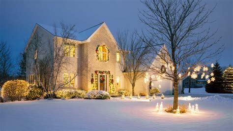 christmas decorating services cost