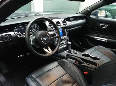 interior photo    mustang gt  digi dash   speed auto  requested  mechpro