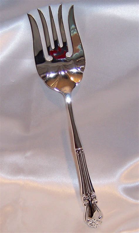 ocean tents silver serving fork