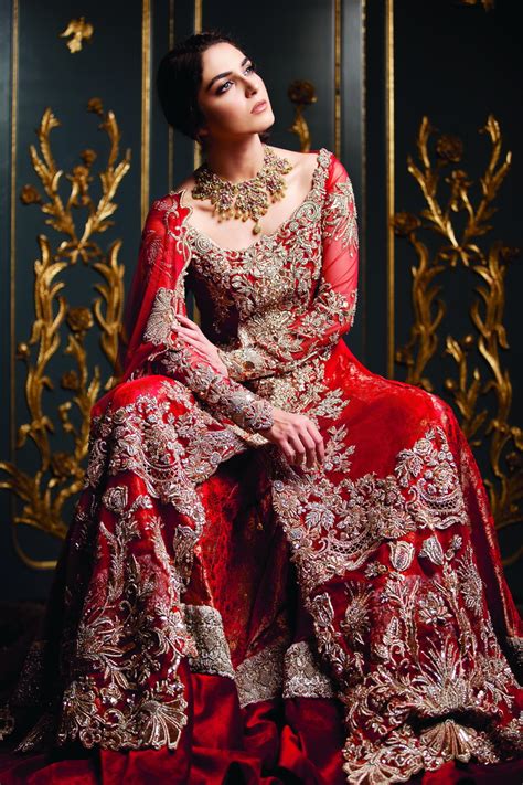 Pakistani Exclusive Red Bridal Dresses 2018 For Wedding 1