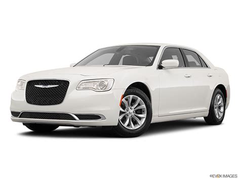 2021 Chrysler 300 Touring Rwd Price Review Photos Canada Driving