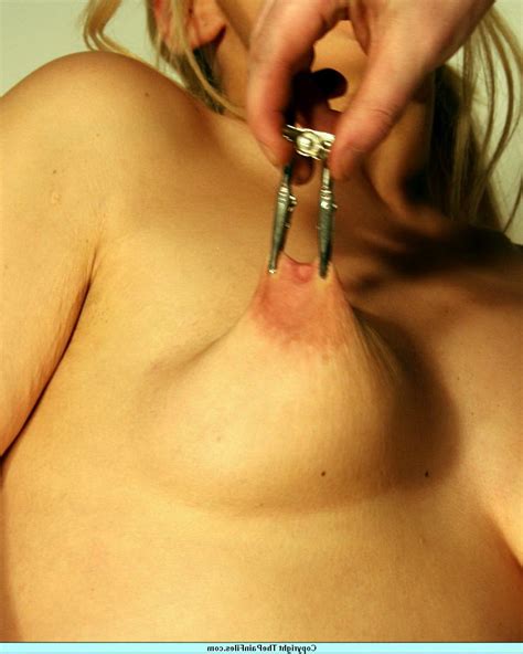 amateur girl nipple clamps