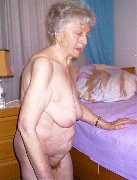 granny pics slut photo grannies whore wife shows pink pussy