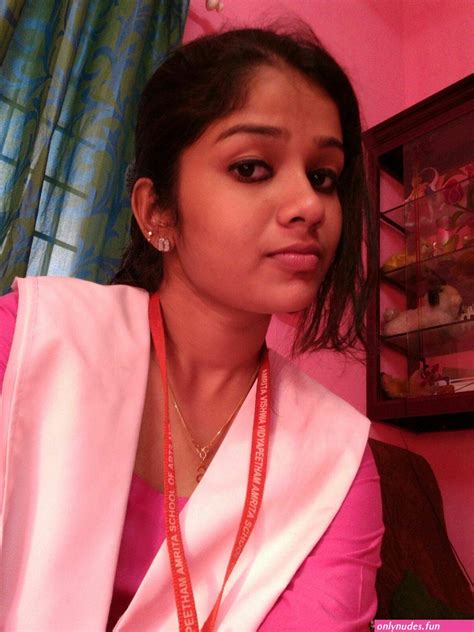 Hot Malayalee Kerala Pussy Show Xxx Nude Photo Gallaree Only Nudes Pics