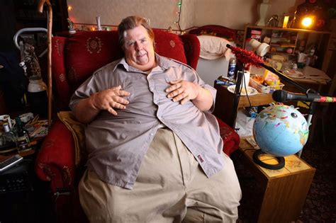 fattest man  britain manchester evening news