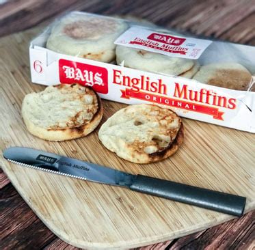 california club english muffin sandwich  bays english muffins