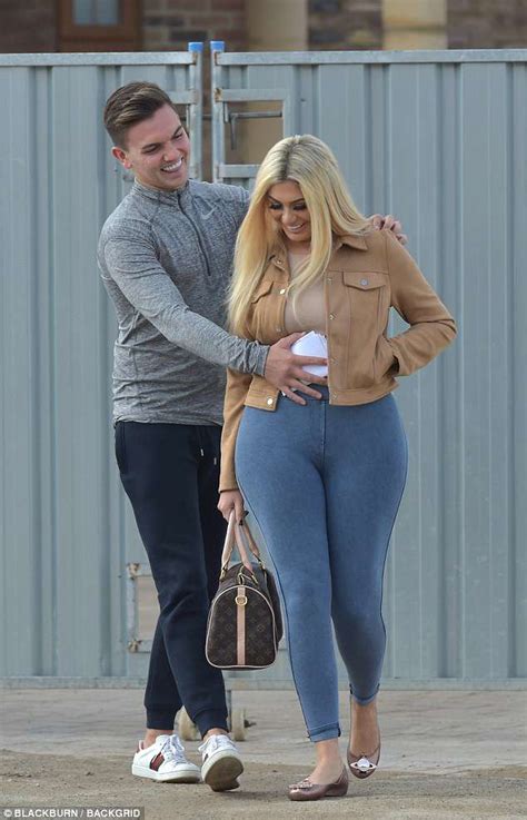 Geordie Shore S Chloe Ferry Fuels Pregnancy Rumours Daily Mail Online