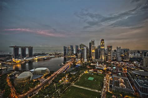 file singapore city skyline dusk panorama jpg