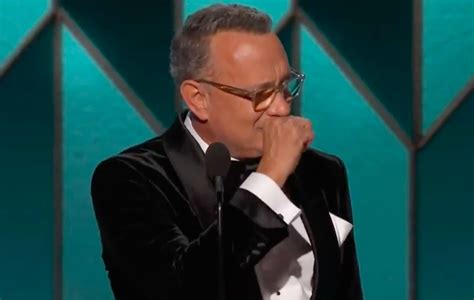 Tom Hanks Breaks Down During Emotional Golden Globes Speech