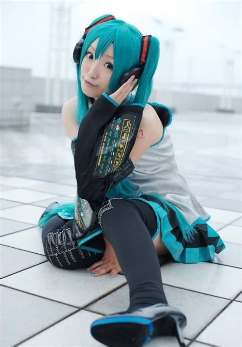 interesting japanese cosplay ~ damn cool pictures