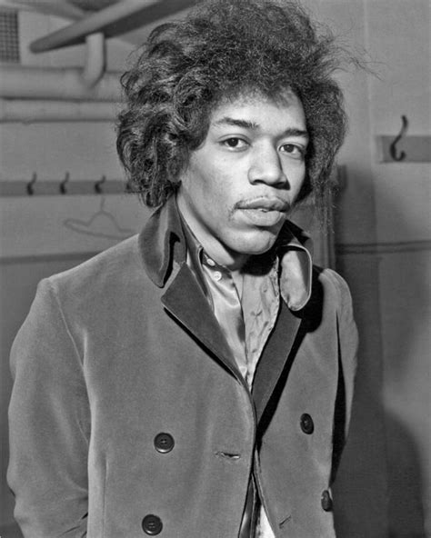 Jimi Hendrix Rock Legend Was Not A Womaniser The Women Were Hendrix