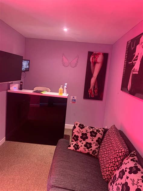 angels massage parlour facilities